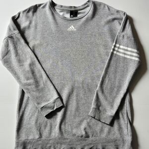Adidas/Adidas Gray Crewneck Sweatshirt – Classic‎ Comfort, Sporty Style/Size M